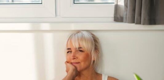 Pérdida de masa muscular y acumulación de grasa: El enemigo de las mujeres a partir de la perimenopausia