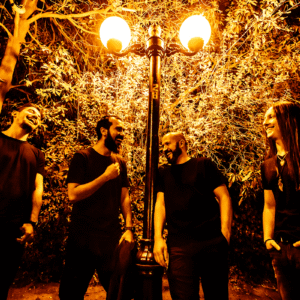 Recrucide anuncia su regreso con íntimo y extendido show en Mibar