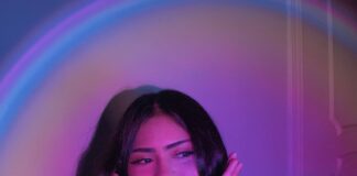 Rocío presenta «Dos Tontos Más», un himno al amor más genuino y sincero