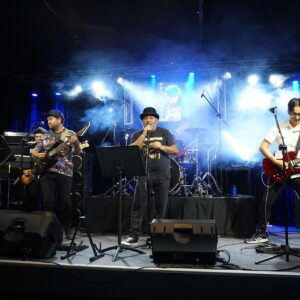 Migue y Los Sofocados convierten una leyenda de Futrono en el single «Los ancianos de mi pueblo»