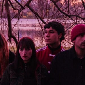 Akero, con su propuesta de shoegaze y rock alternativo, llega a Santiago