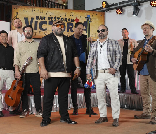 “Todos Juntos”: el clásico de Los Jaivas al ritmo tropical de Aurora Alquinta y Un Son Para Chile